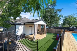 1803 N Winnetka Ave, Dallas, TX 75208 - Photo 25