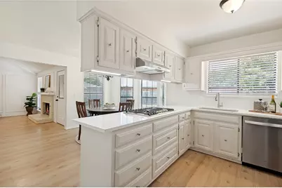 1113 E Lawn Meadow Drive, Allen, TX 75002 - Photo 7