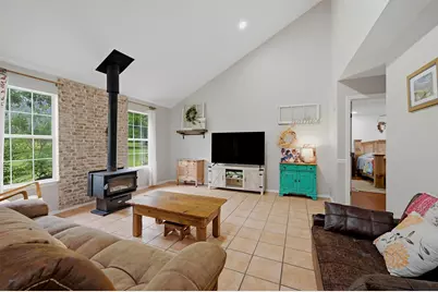 905 Crawford Road, Sadler, TX 76264 - Photo 5