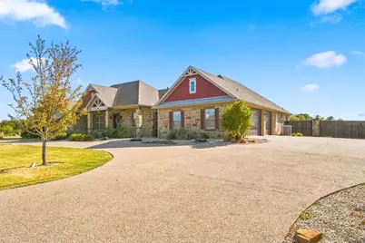 100 Deer Creek Drive, Waco, TX 76708 - Photo 3