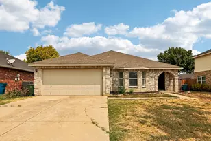 324 Marshall Creek Rd, Roanoke, TX 76262 - Photo 1