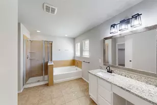 5112 Glen Eden Dr, Fort Worth, TX 76119 - Photo 15