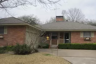 415 S Alexander Ave, Duncanville, TX 75116 - Photo 1