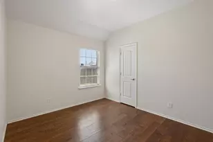 104 Holly St, Waxahachie, TX 75165 - Photo 7