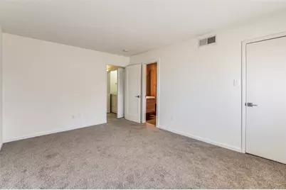 13702 Flagstone Lane, Dallas, TX 75240 - Photo 21