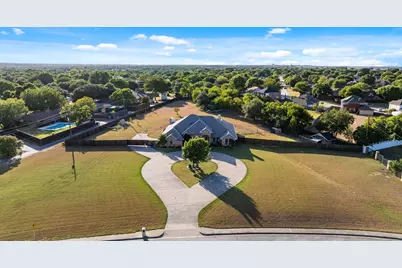 1055 The Meadows Parkway, DeSoto, TX 75115 - Photo 39