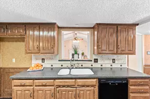 3113 Westador Dr, Arlington, TX 76015 - Photo 13