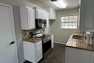 732 Dunaway Ln, Azle, TX 76020 - Photo 27