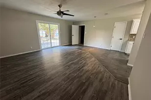 732 Dunaway Ln, Azle, TX 76020 - Photo 11