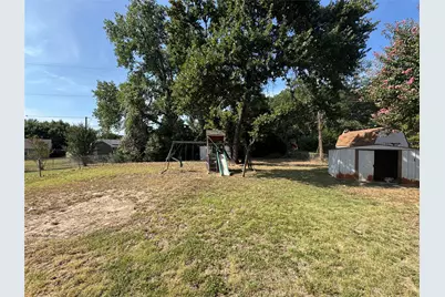 732 Dunaway Lane, Azle, TX 76020 - Photo 37