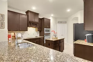 502 Royal Oaks Ln, Oak Point, TX 75068 - Photo 9