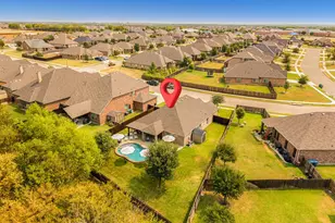 502 Royal Oaks Ln, Oak Point, TX 75068 - Photo 3