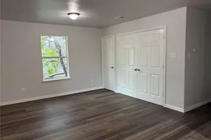 1000 Throckmorton St, McKinney, TX 75069 - Photo 9