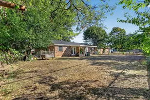 441 Nathan St, Burleson, TX 76028 - Photo 33