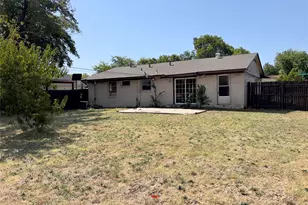 943 Deerwood Dr, Dallas, TX 75232 - Photo 13