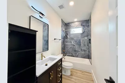 1950 Gallagher Street, Dallas, TX 75212 - Photo 17