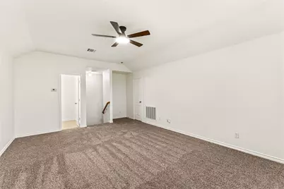 401 Hidden Knoll Drive, Burleson, TX 76028 - Photo 21