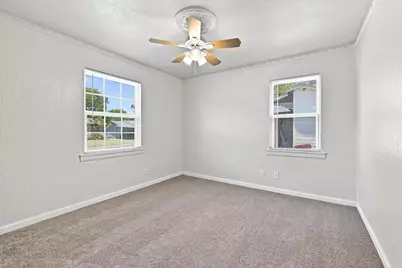 117 Leslie Street, Bonham, TX 75418 - Photo 25