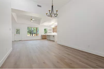 3913 Blue Ridge Boulevard, Dallas, TX 75233 - Photo 3