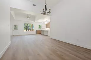 3913 Blue Ridge Blvd, Dallas, TX 75233 - Photo 3