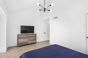 4541 N O'Connor Rd, Irving, TX 75062 - Photo 13