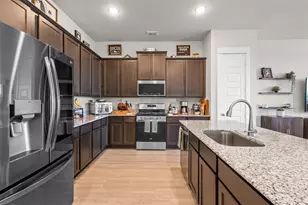 806 Stamford Ave, Arlington, TX 76002 - Photo 9