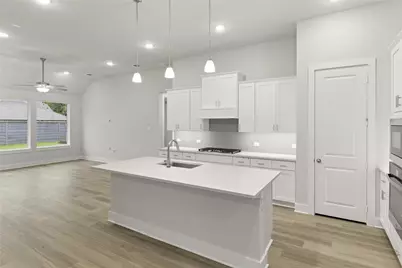 653 Begonia Way, Little Elm, TX 76227 - Photo 5