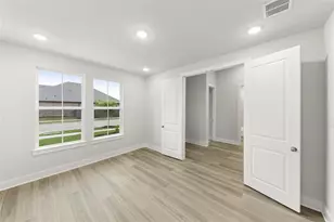 653 Begonia Wy, Little Elm, TX 76227 - Photo 11