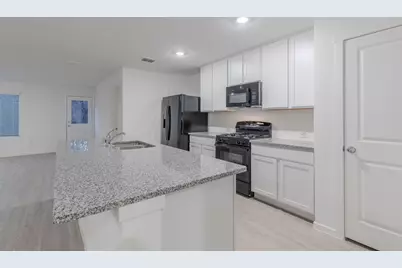 1805 Pentro Parkway, Providence Village, TX 76227 - Photo 13