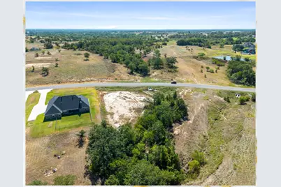 1077 Gonzollas Road, Springtown, TX 76082 - Photo 9