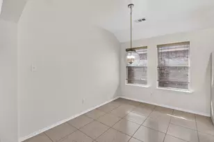 5916 Crestview Dr, Grand Prairie, TX 75052 - Photo 7