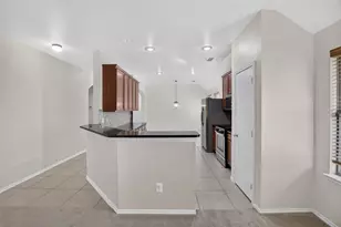 5916 Crestview Dr, Grand Prairie, TX 75052 - Photo 9