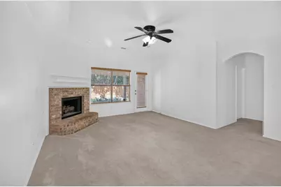 5916 Crestview Drive, Grand Prairie, TX 75052 - Photo 13