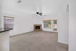 5916 Crestview Dr, Grand Prairie, TX 75052 - Photo 11
