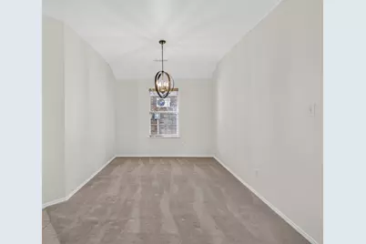 5916 Crestview Drive, Grand Prairie, TX 75052 - Photo 5