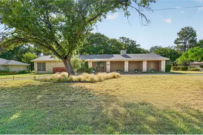 3902 Laramie Drive, Granbury, TX 76049 - Photo 39