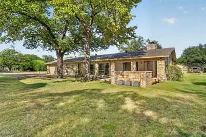 3902 Laramie Drive, Granbury, TX 76049 - Photo 37