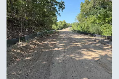 2008 S Lang Avenue, Denison, TX 75020 - Photo 19