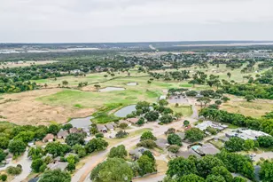 3406 Country Club Dr, Grand Prairie, TX 75052 - Photo 31