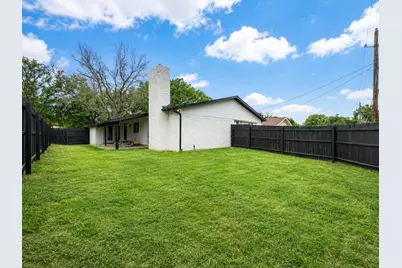 3406 Country Club Drive, Grand Prairie, TX 75052 - Photo 29