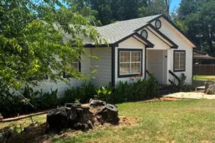 2800 Galaxy St, Granbury, TX 76049 - Photo 5