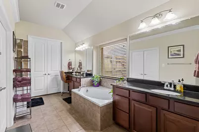 1139 Clearwater Drive, Frisco, TX 75036 - Photo 13