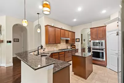 1139 Clearwater Drive, Frisco, TX 75036 - Photo 7