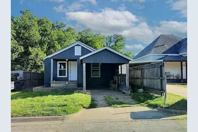330 E Thompson Street, Jacksboro, TX 76458 - Photo 1