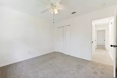 2112 Dartmouth Drive, Arlington, TX 76015 - Photo 13