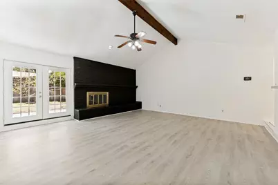 2112 Dartmouth Drive, Arlington, TX 76015 - Photo 3