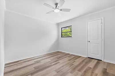 206 Lake Vista W, Highland Village, TX 75077 - Photo 23