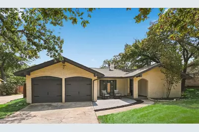 206 Lake Vista W, Highland Village, TX 75077 - Photo 1