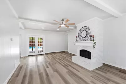 206 Lake Vista W, Highland Village, TX 75077 - Photo 9