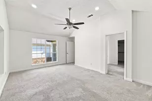 2124 Newport Dr, Flower Mound, TX 75028 - Photo 19